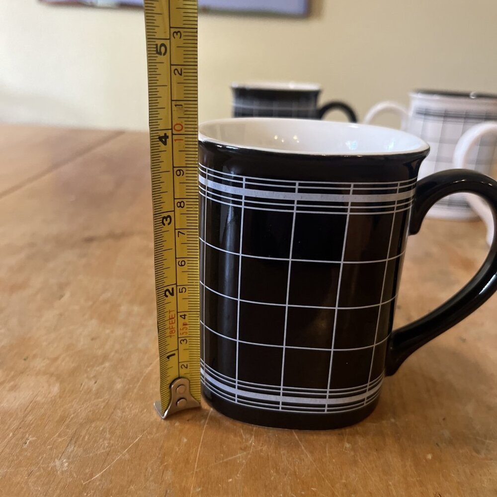 Vintage Takahashi Japan San Francisco Black & White Plaid Mugs Set Of 4 - Picture 3 of 8